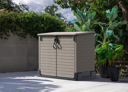 Duramax Cedargrain StoreAway 850L Plastic Garden Storage Shed - Outdoor Storage Shed, Wheelie bin box, Durable Construction, Ideal for Tools, BBQs & 2x 120L Garbage Bins, 130x74x110 cm, Warm Taupe